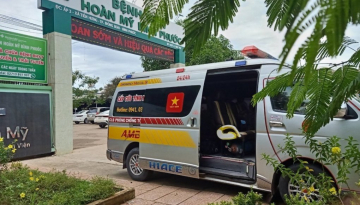 Ba bảo vệ bệnh viện bị sa thải vì 'cư xử không đúng mực' với bệnh nhân